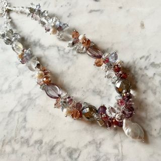 Spojení skla a říčních perel 💓 srdcovka #ceskesklo #rucnivyroba #perly